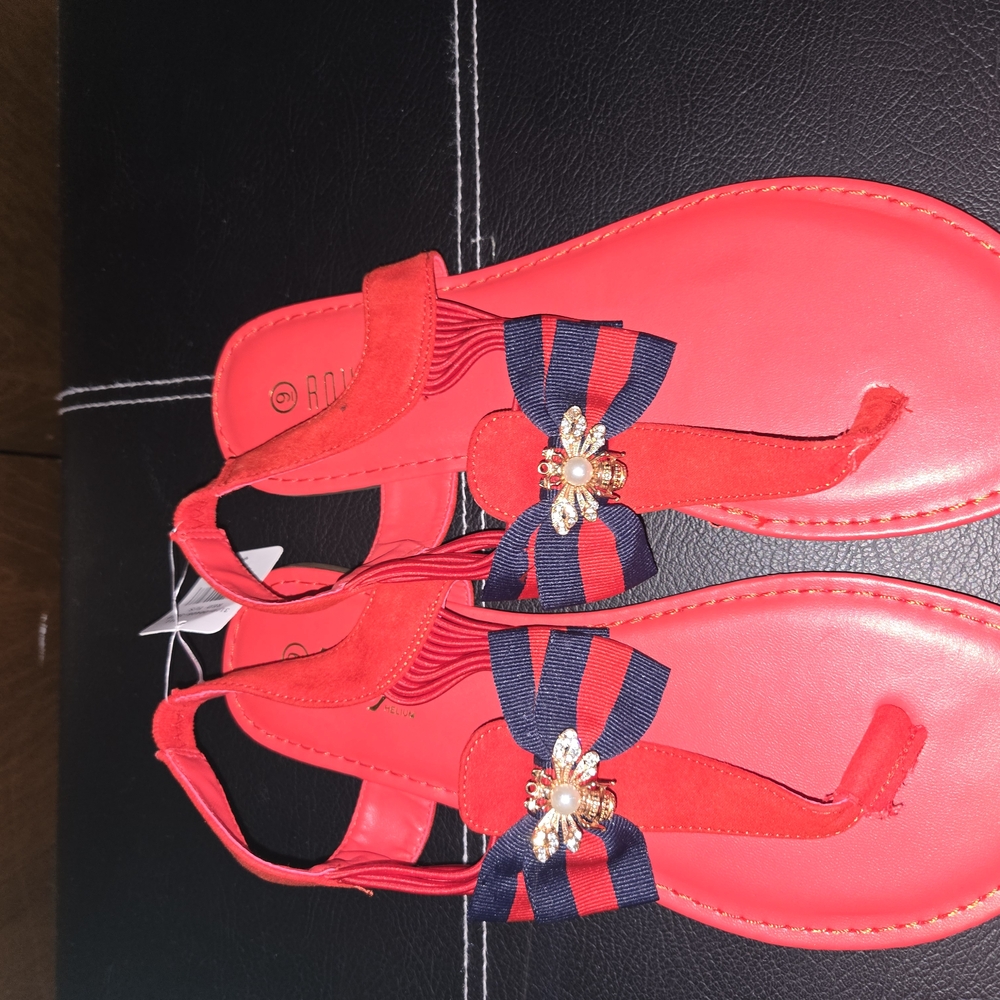 Red Sandals with Bow and Bee Accent